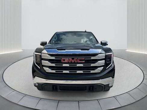 Certified 2023 GMC Sierra 1500 SLE w/ X31 Off-Road Package image 2