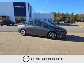 Used 2022 Toyota Prius Prime LE video 1