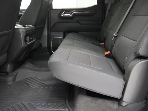 Used 2024 Chevrolet Silverado 1500 RST AWD/4WD image 9