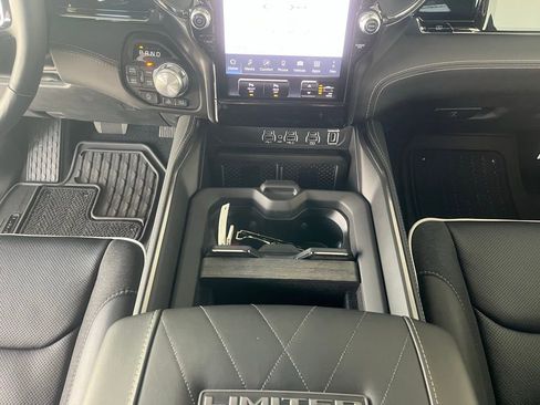 New 2025 RAM 1500 Limited image 31