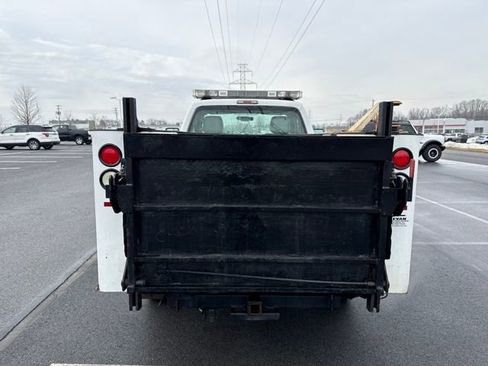 Used 2012 Ford F250 XL w/ Skid Plate Pkg image 7