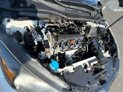 Used 2018 Honda HR-V EX image 41