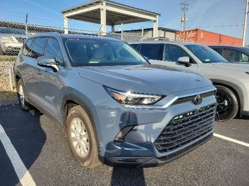 Used 2026 Toyota Grand Highlander AWD Hybrid image 1