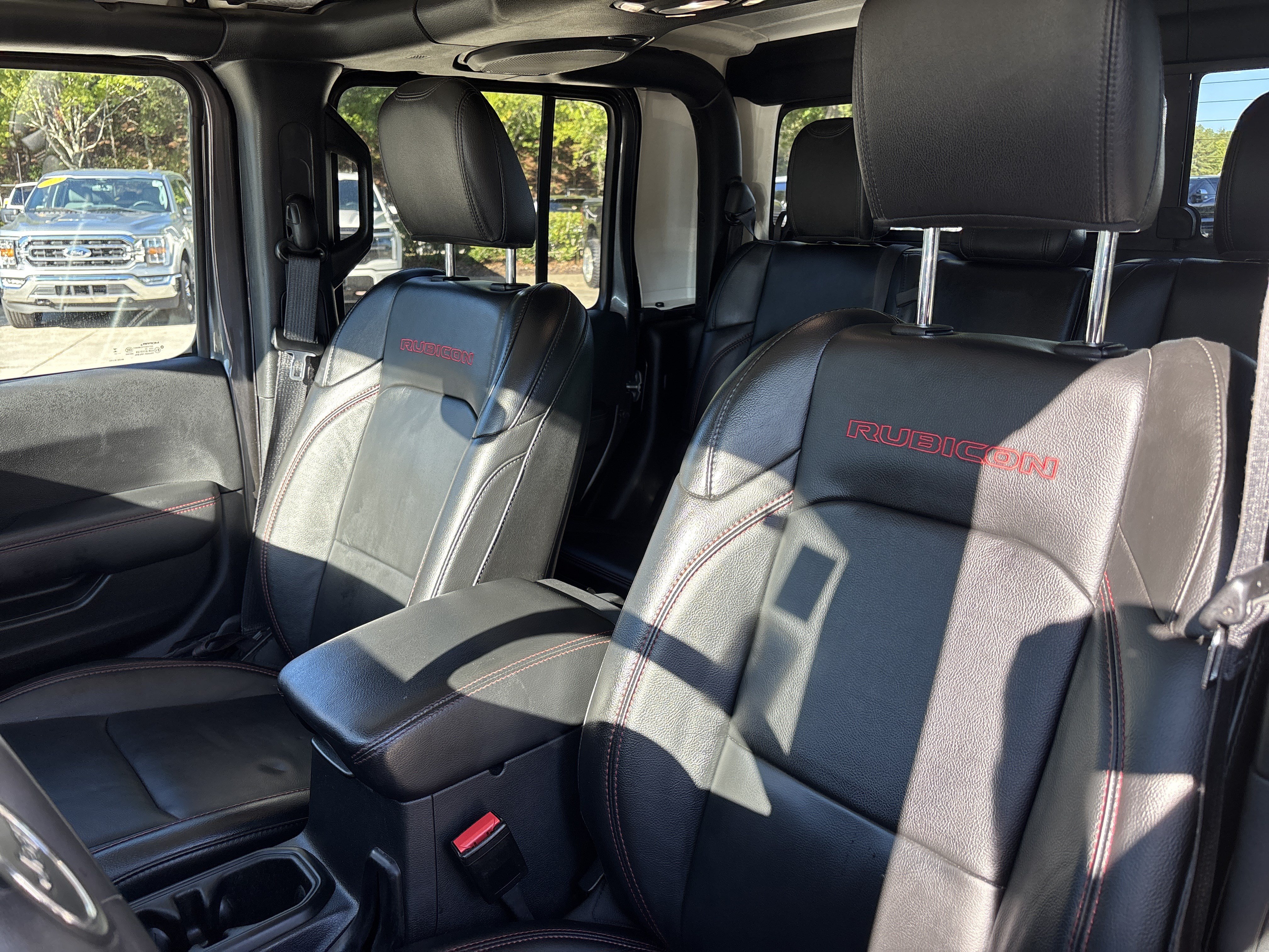 Used 2023 Jeep Gladiator Rubicon w/ Cold Weather Group AWD/4WD image 14