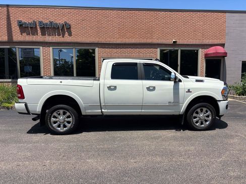 Used 2022 RAM 2500 Limited AWD/4WD image 31