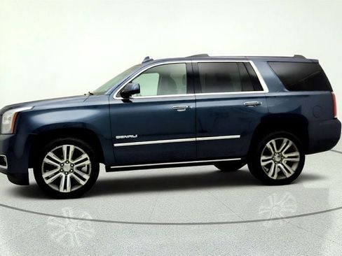 Used 2020 GMC Yukon Denali w/ Denali Ultimate Package AWD/4WD image 8
