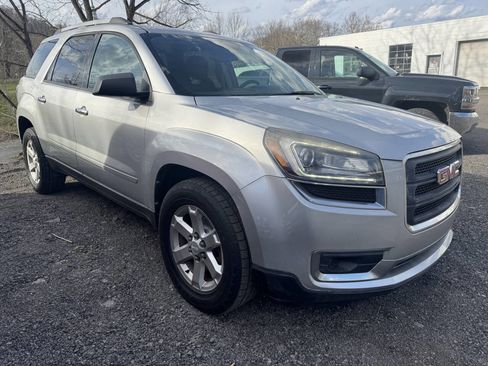 Used 2014 GMC Acadia SLE image 3