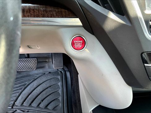 Used 2017 Acura MDX SH-AWD w/ Technology Package image 22