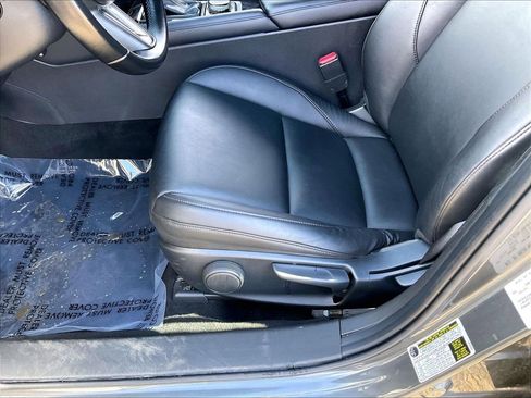 Used 2025 MAZDA MAZDA3 s Sport FWD image 31