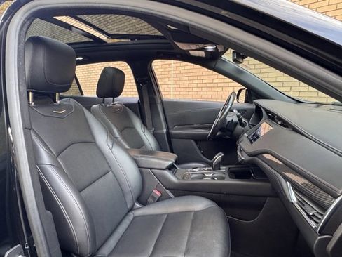 Used 2019 Cadillac XT4 Sport w/ Cold Weather Package image 6