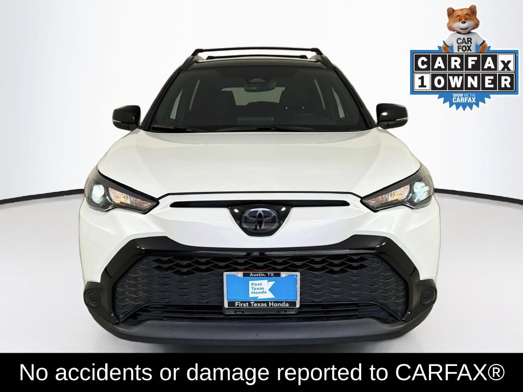 Used 2025 Toyota Corolla Cross AWD Hybrid image 2