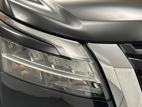 Certified 2022 Nissan Pathfinder Platinum w/ Cargo Package image 26