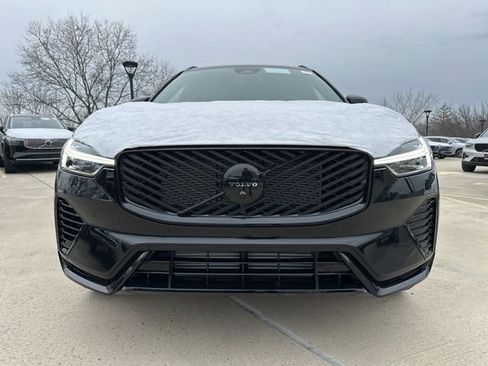 New 2026 Volvo XC60 T8 Ultra w/ Climate Package image 2