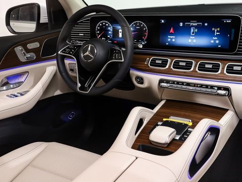 New 2025 Mercedes-Benz GLE 350 4MATIC image 12