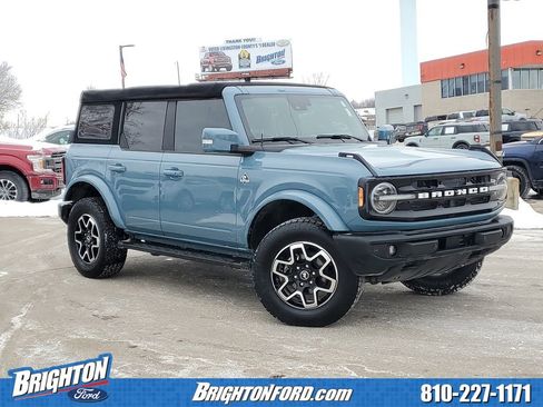 Used 2021 Ford Bronco Outer Banks image 1