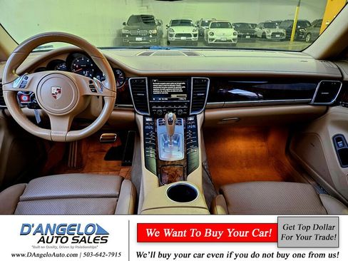 Used 2012 Porsche Panamera w/ Premium Pkg image 16