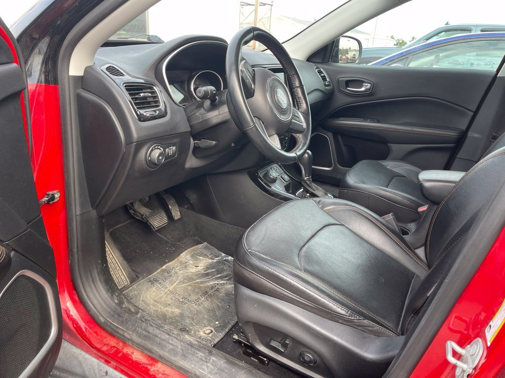 Used 2020 Jeep Compass Limited w/ Luxury Seat Group AWD/4WD image 10