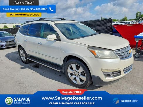 Used 2013 Chevrolet Traverse LTZ FWD image 5