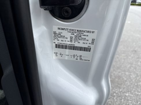 Used 2014 Ford F350 XL w/ Power Equipment Group AWD/4WD image 36