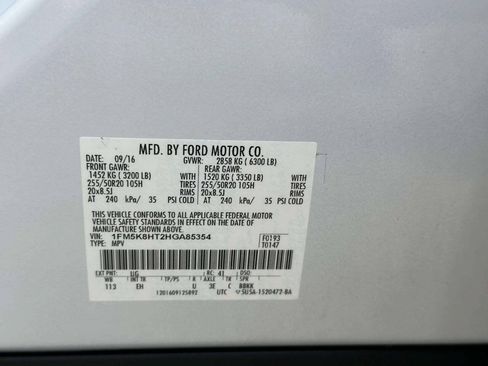 Used 2017 Ford Explorer Platinum AWD/4WD image 29