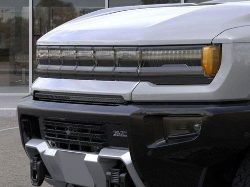New 2025 GMC Hummer EV 3X image 37
