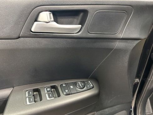 Used 2022 Kia Sportage LX w/ LX AWD Value Edition Package image 21