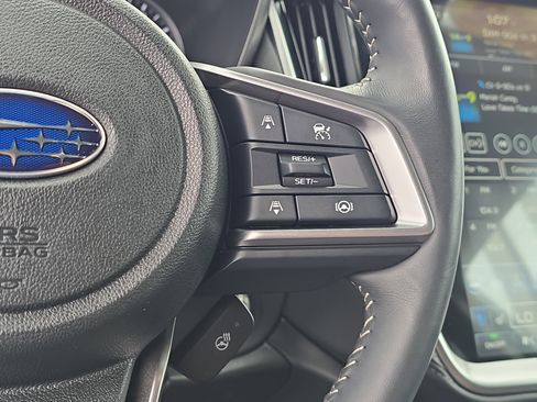 Used 2025 Subaru Outback Touring image 27