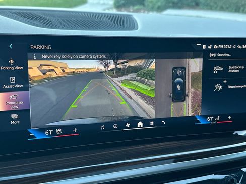 New 2026 BMW X5 xDrive40i w/ M Sport Package image 17