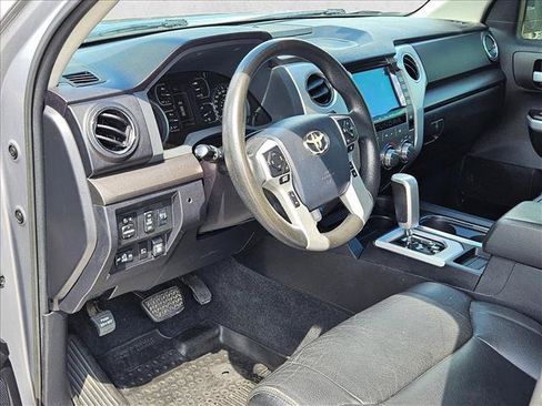 Used 2020 Toyota Tundra SR5 w/ SR5 Upgrade Package RWD image 9