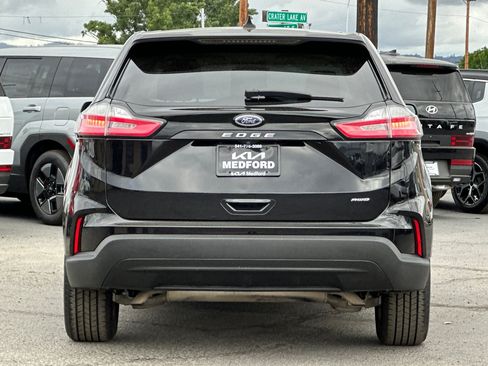 Used 2022 Ford Edge SE AWD/4WD image 5