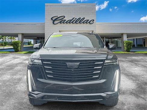 Certified 2023 Cadillac Escalade Premium Luxury Platinum w/ Heavy-Duty Trailer Package image 3