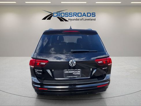 Used 2021 Volkswagen Tiguan SE R-Line image 4