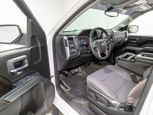 Used 2017 Chevrolet Silverado 1500 LT w/ Trailering Package image 13