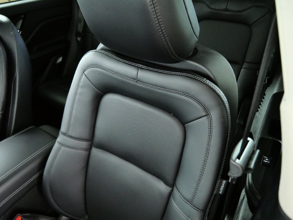 Certified 2023 Lincoln Corsair AWD w/ Equipment Group 101A image 16