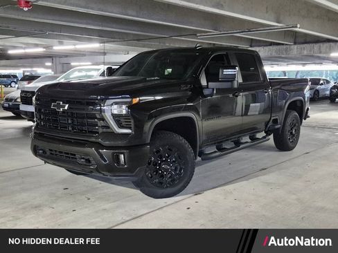 Used 2024 Chevrolet Silverado 2500 LT w/ Midnight Edition AWD/4WD image 1