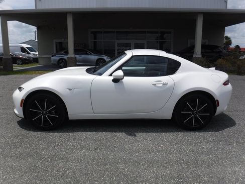 Used 2024 MAZDA MX-5 Miata RF Grand Touring RWD image 2