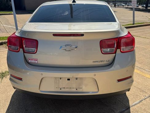 Used 2014 Chevrolet Malibu LS w/ Protection Package image 4