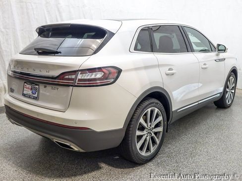 Used 2019 Lincoln Nautilus Select image 7