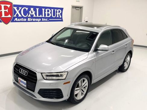 Used 2018 Audi Q3 2.0T Premium Plus w/ Premium Plus Package AWD/4WD image 9