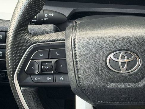 Certified 2024 Toyota Tacoma TRD Off-Road image 12