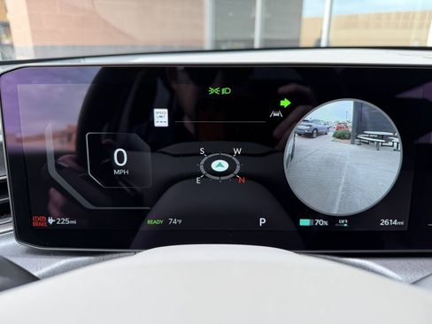 Used 2026 Kia EV9 Wind image 18