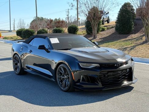 Used 2023 Chevrolet Camaro ZL1 image 7