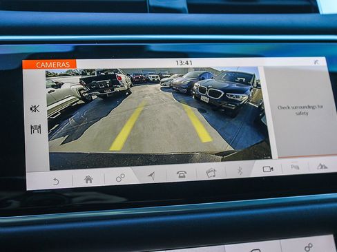 Used 2022 Land Rover Range Rover Sport HSE Dynamic image 25