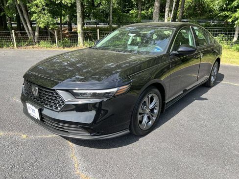 Used 2024 Honda Accord EX image 7