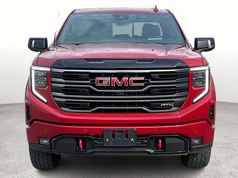 Used 2025 GMC Sierra 1500 AT4 w/ AT4 Premium Package AWD/4WD image 5