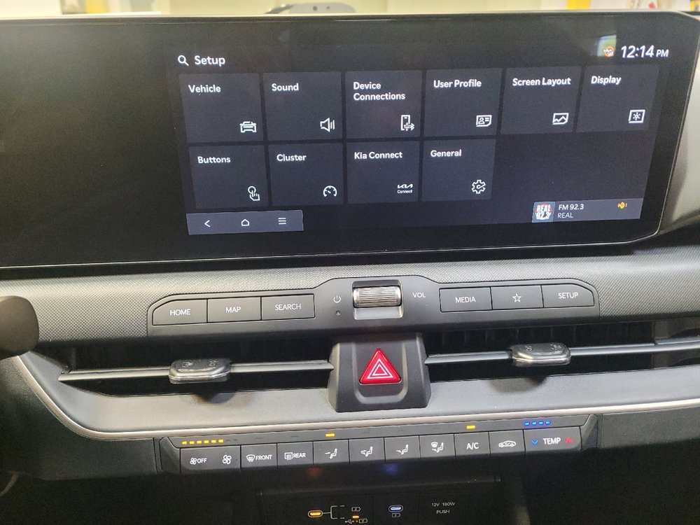 Used 2025 Kia K4 FWD image 25