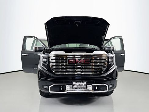 Used 2024 GMC Sierra 1500 Denali AWD/4WD image 21