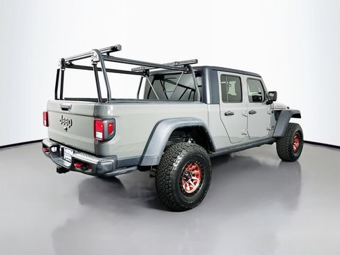 Used 2021 Jeep Gladiator Rubicon w/ Cold Weather Group AWD/4WD image 8