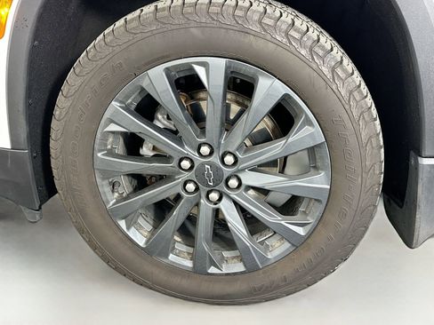 Used 2023 Chevrolet Traverse RS w/ LPO, Floor Liner Package AWD/4WD image 35