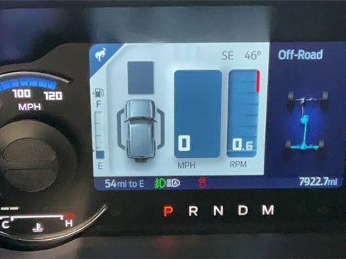 Used 2023 Ford Bronco Wildtrak image 2